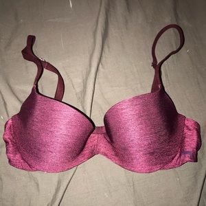 Vs bra only worn a few times 32b